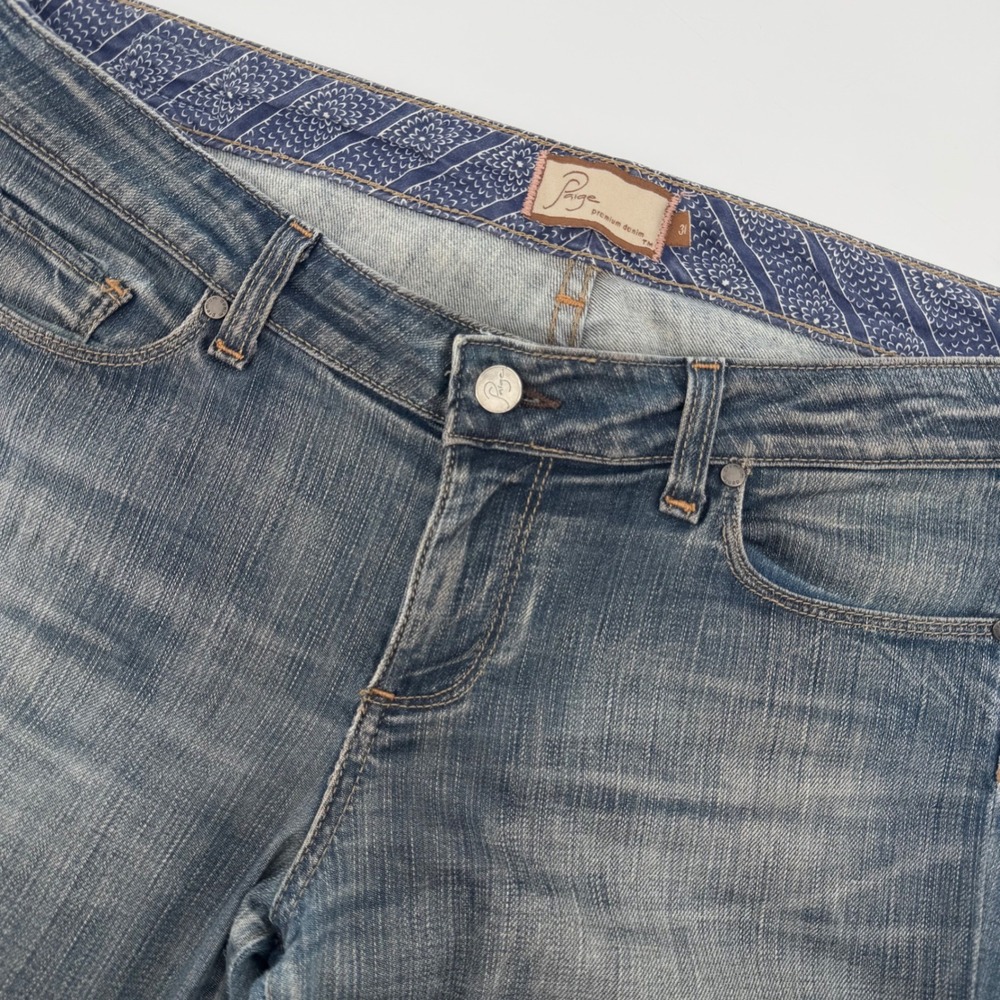Paige Laurel Canyon Jeans Women 31 Blue Bootcut Mid Rise Medium Wash Made in USA